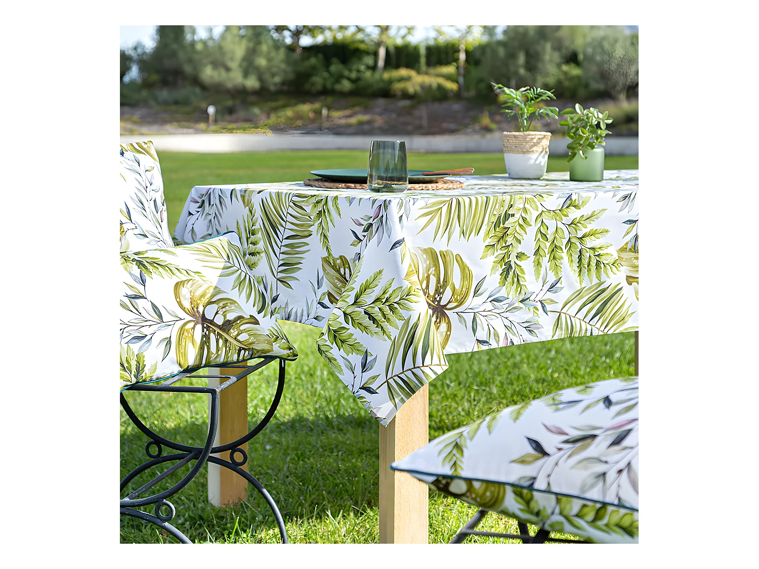 Mantel de algodón resinado verde 140x200 cm STEFANIA